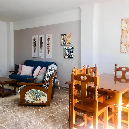 Dos Separados Con Piscina Privada Cada Uno - Perfectos Grupos Grandes Cerca Del Pueblo Holiday home